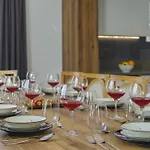 Private Luxury With Large Pool, Jacuzzi And Barbecue In Oeluedeniz Villa