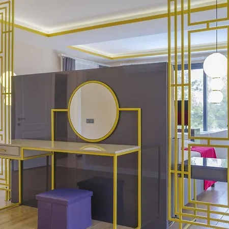 Private Luxury With Large Pool, Jacuzzi And Barbecue In Oeluedeniz فيلة *