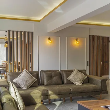 فيلة Private Luxury With Large Pool, Jacuzzi And Barbecue In Oeluedeniz *