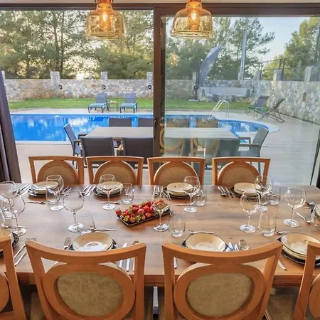 فيلة Private Luxury With Large Pool, Jacuzzi And Barbecue In Oeluedeniz *